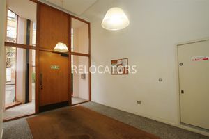 ENTRANCE HALL - click for photo gallery